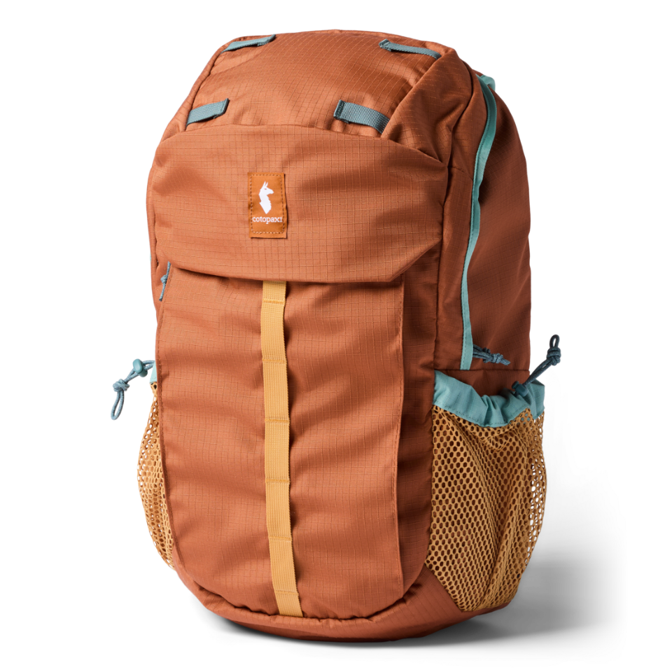 Cotopaxi Clase 28L Daypack in Whiskey
