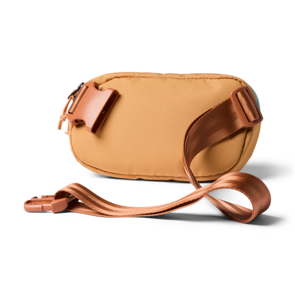 Todo lightweight belt bag for hiking or everyday use