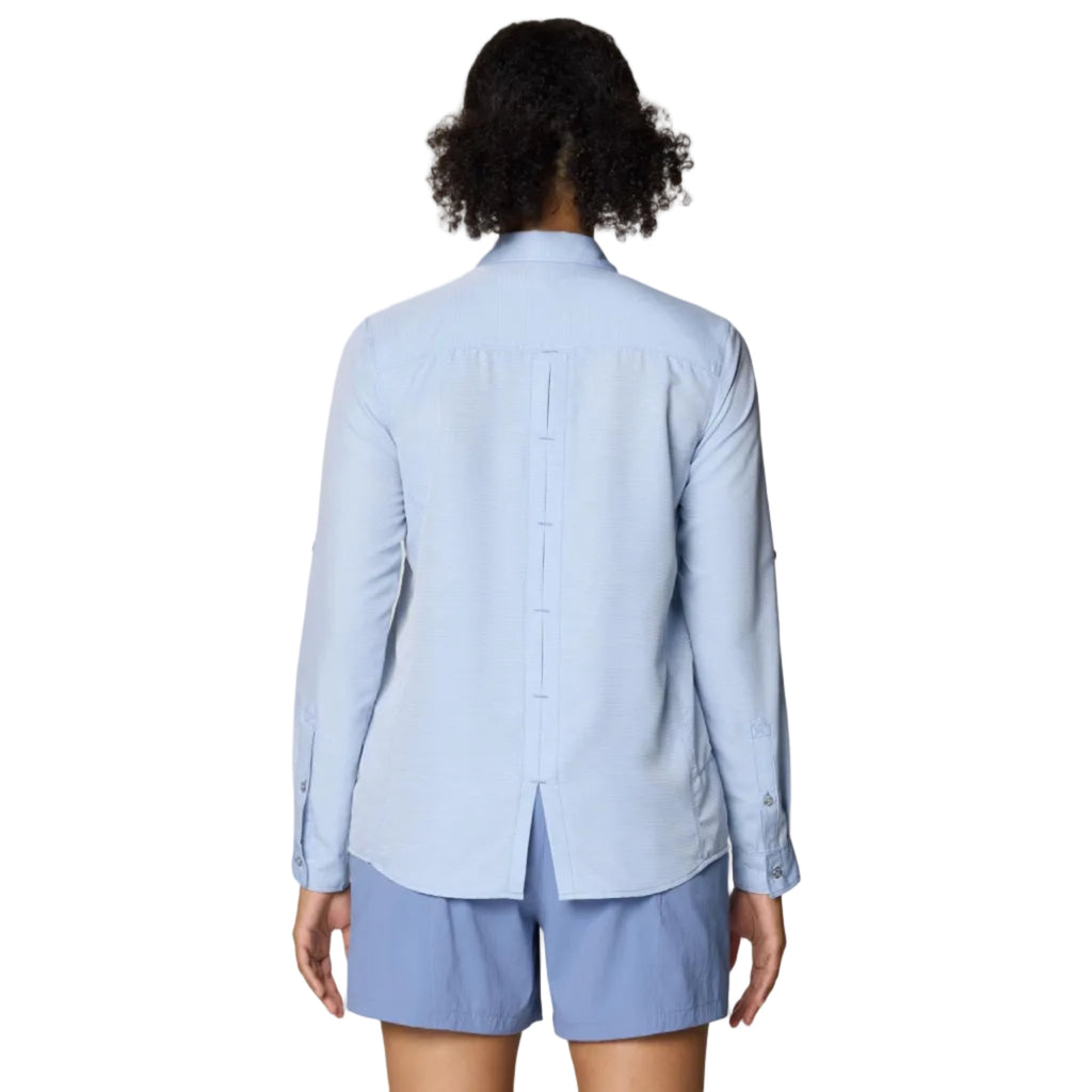 Breathable long sleeve shirt with back venting detail