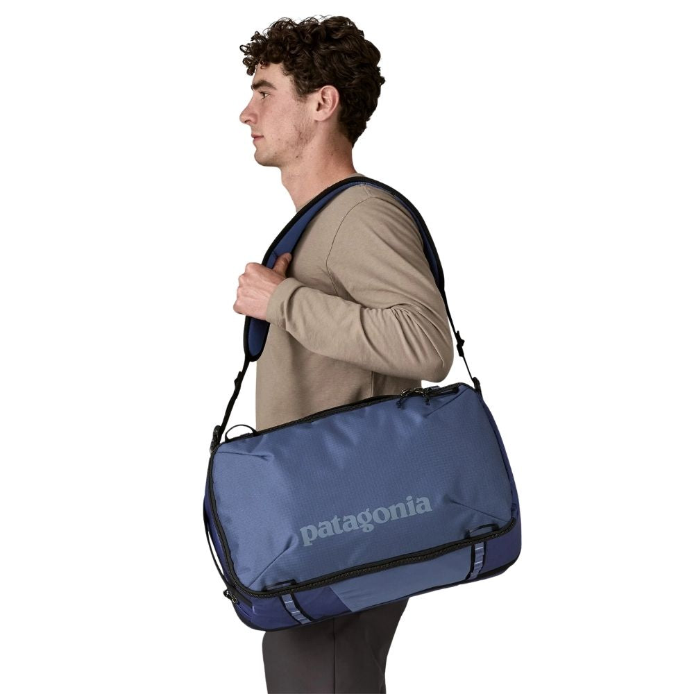 patagonia mini messenger bag black hole MLC 30L Store A rear luggage pass Why You Need a Patagonia