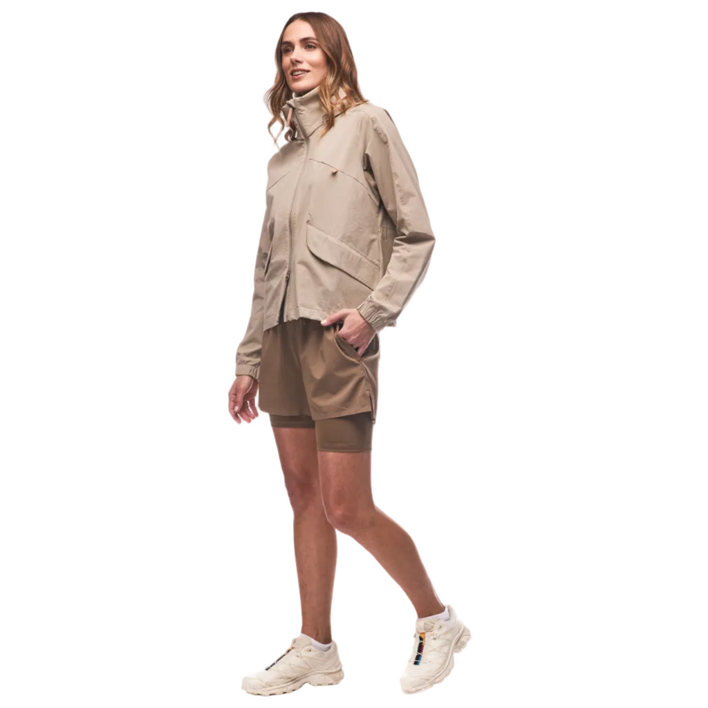 Breathable quick dry jacket for travel and everyday wear