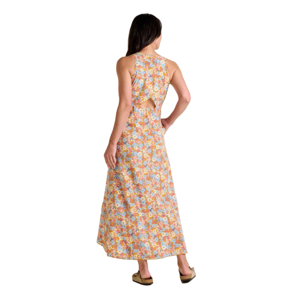 Lightweight breathable maxi dress for warm weather in floral print