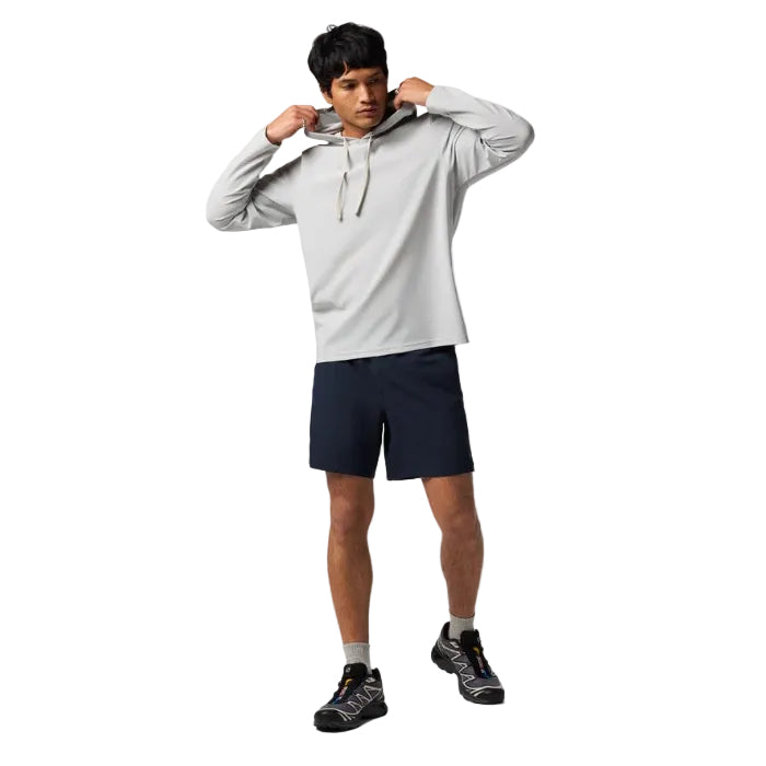 Cotopaxi men’s Cambio 7-inch Short in Carbon front view
