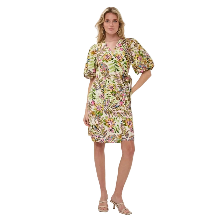 Esqualo Dress Jungle Print front view showcasing the vibrant jungle-inspired pattern and flattering silhouette