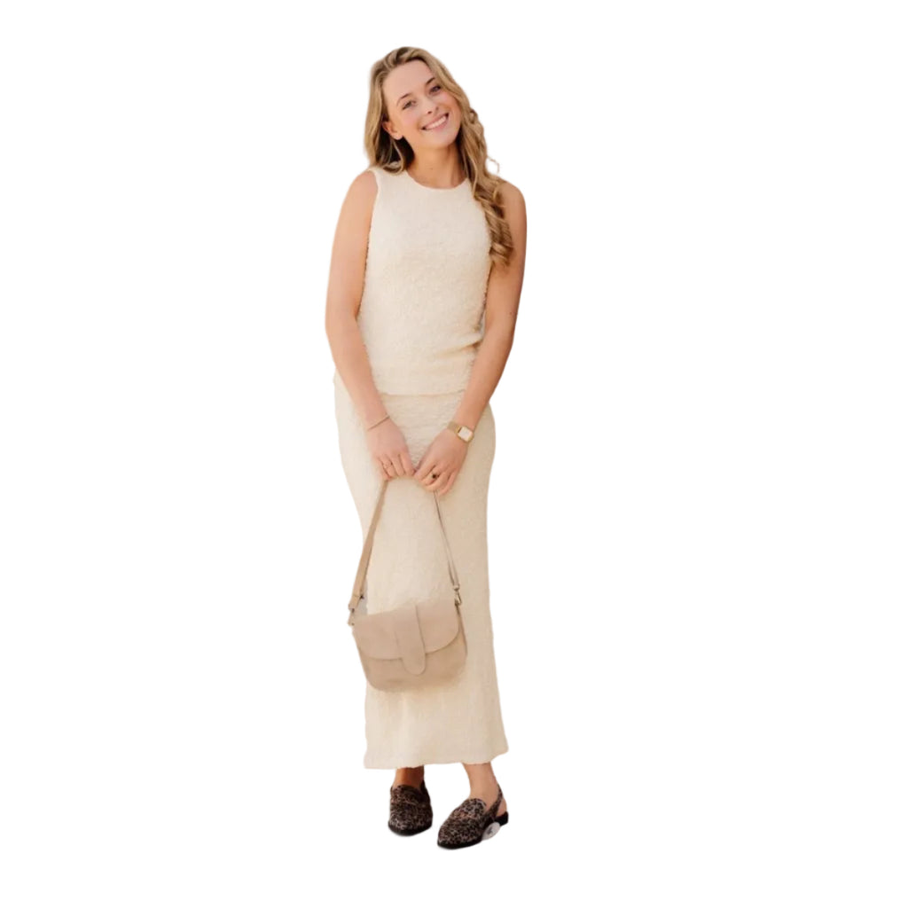 Model wearing EsQualo Bubble Flower Singlet in Cream