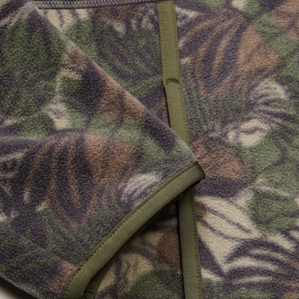 Detail of Howler Brothers Men's Free Range Fleece Pullover in Tropic Noir