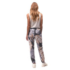Indyeva women’s Lastik II Pants in Boreal Piwonia Print back view