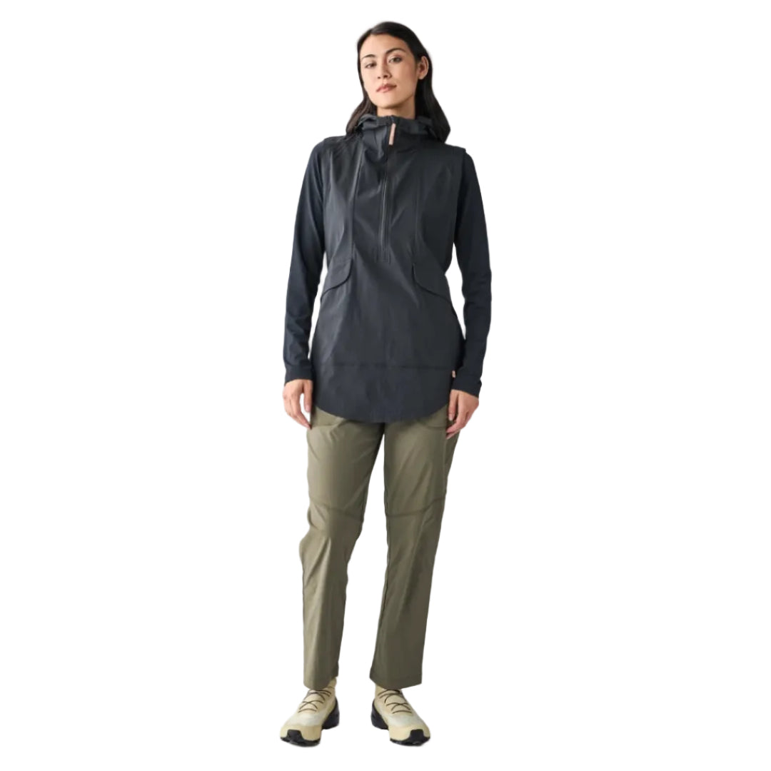 Front view of the Indyeva Women’s Linoa Tunic in Black