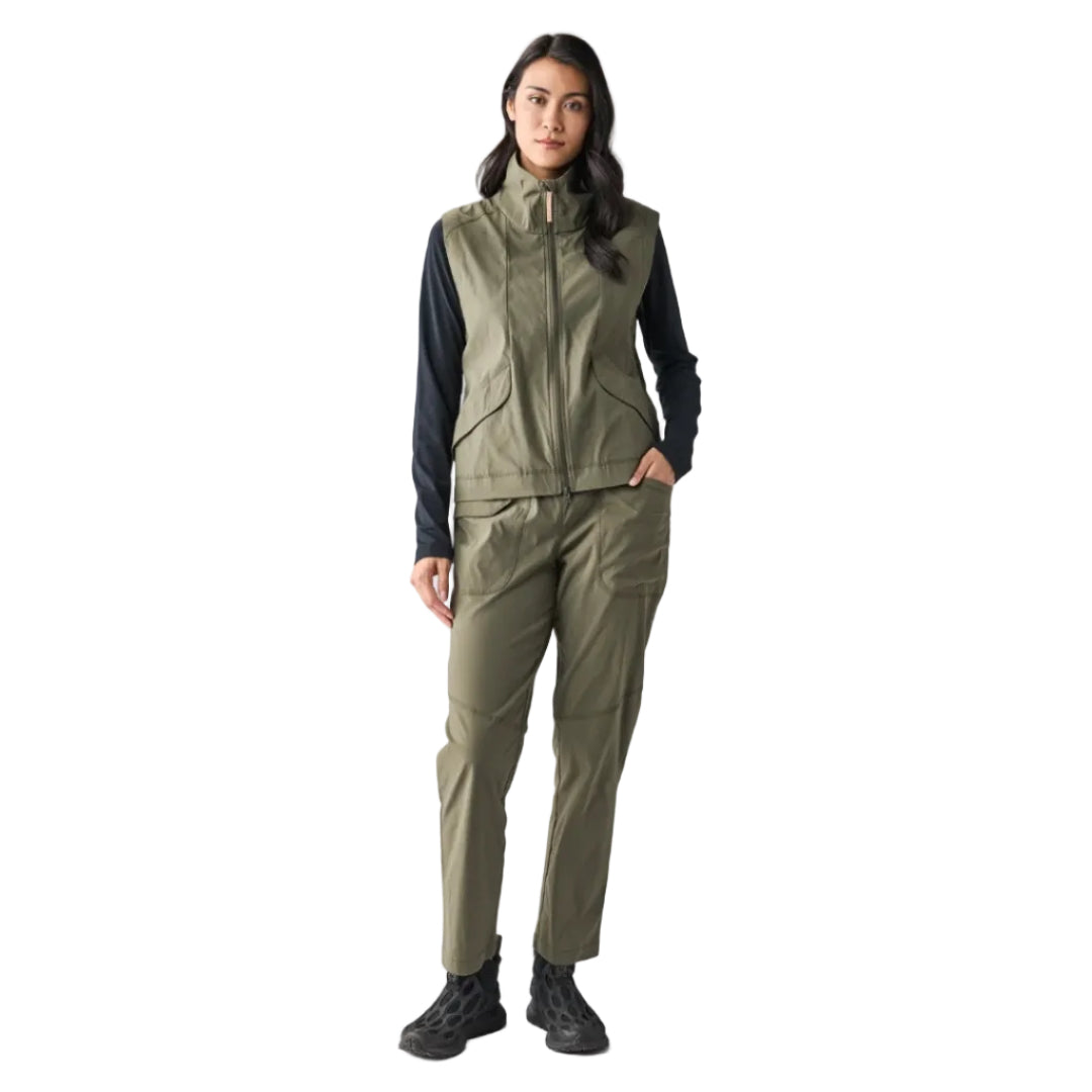 Front view of the Indyeva Women’s Soma Vest in Agate