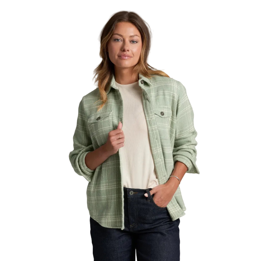 KÜHL Women's Kove Shirtjak in Sea Crest front view