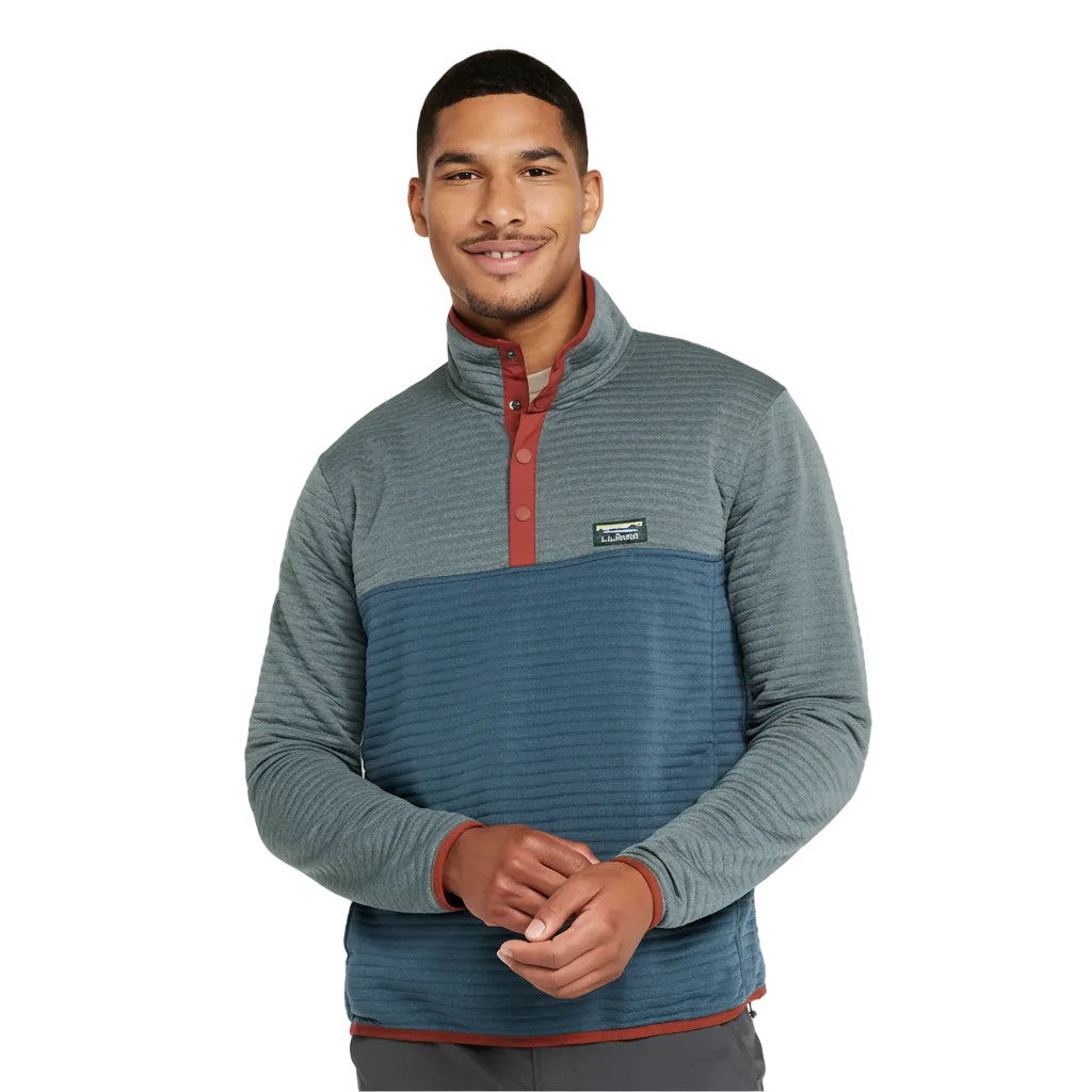 Men’s L.L.Bean Airlight Knit Colorblock Pullover front view
