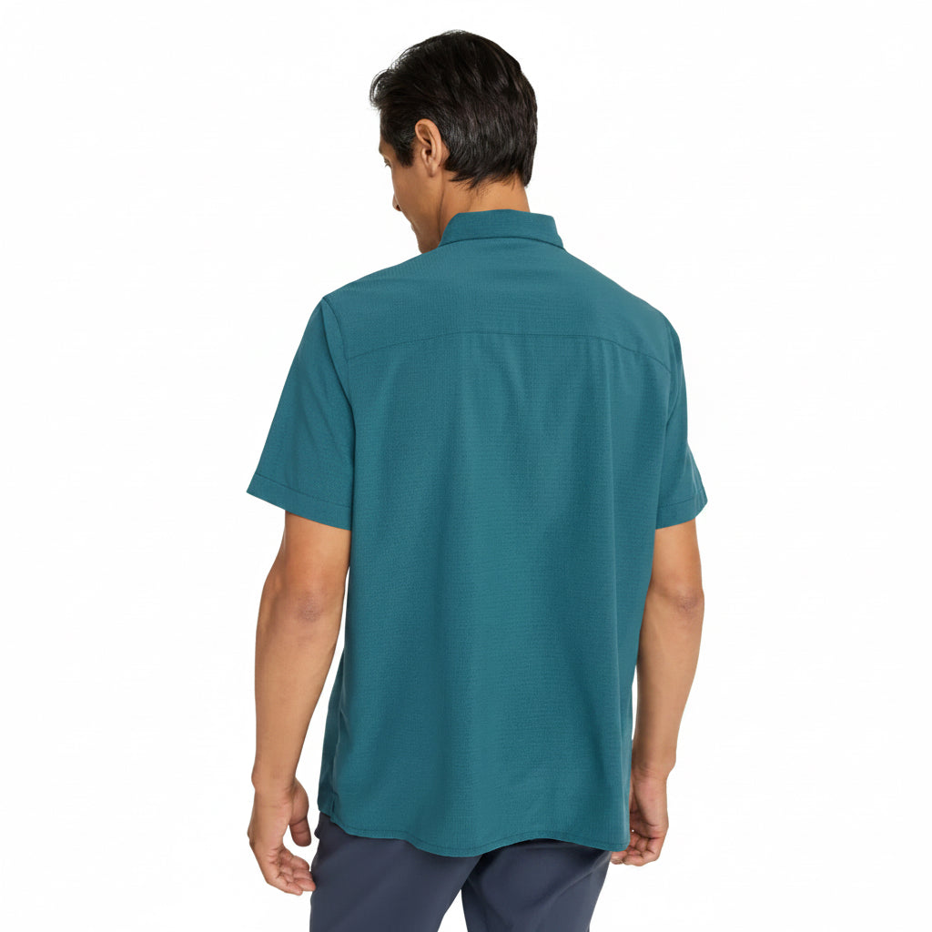 Back view of men’s L.L.Bean Ultralight Venture short-sleeve shirt in Shade Teal