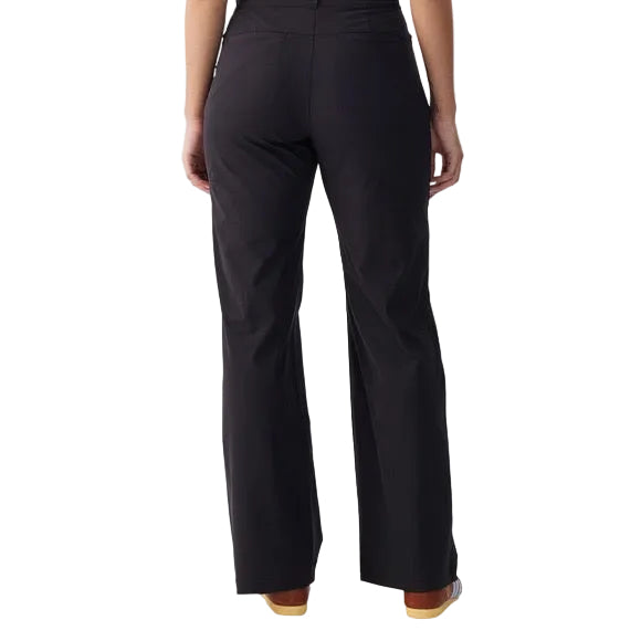 Lolë Momentum Travel Trouser in Black back view
