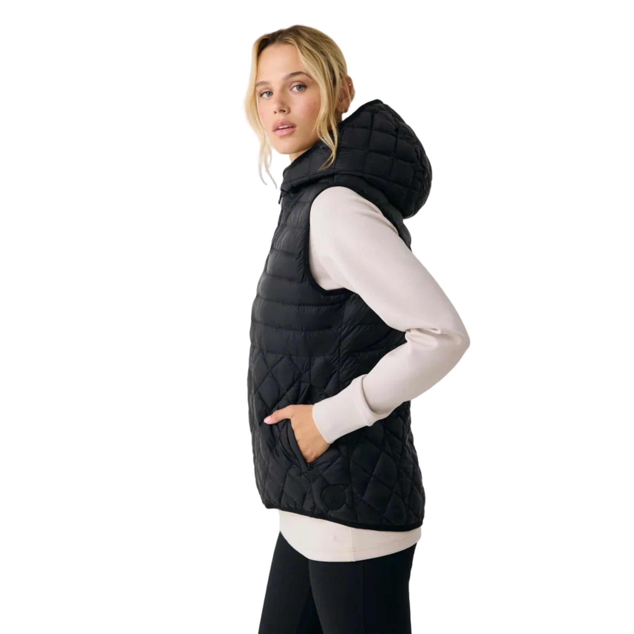 Lolë Women’s The Base Insulated Vest in Black side view