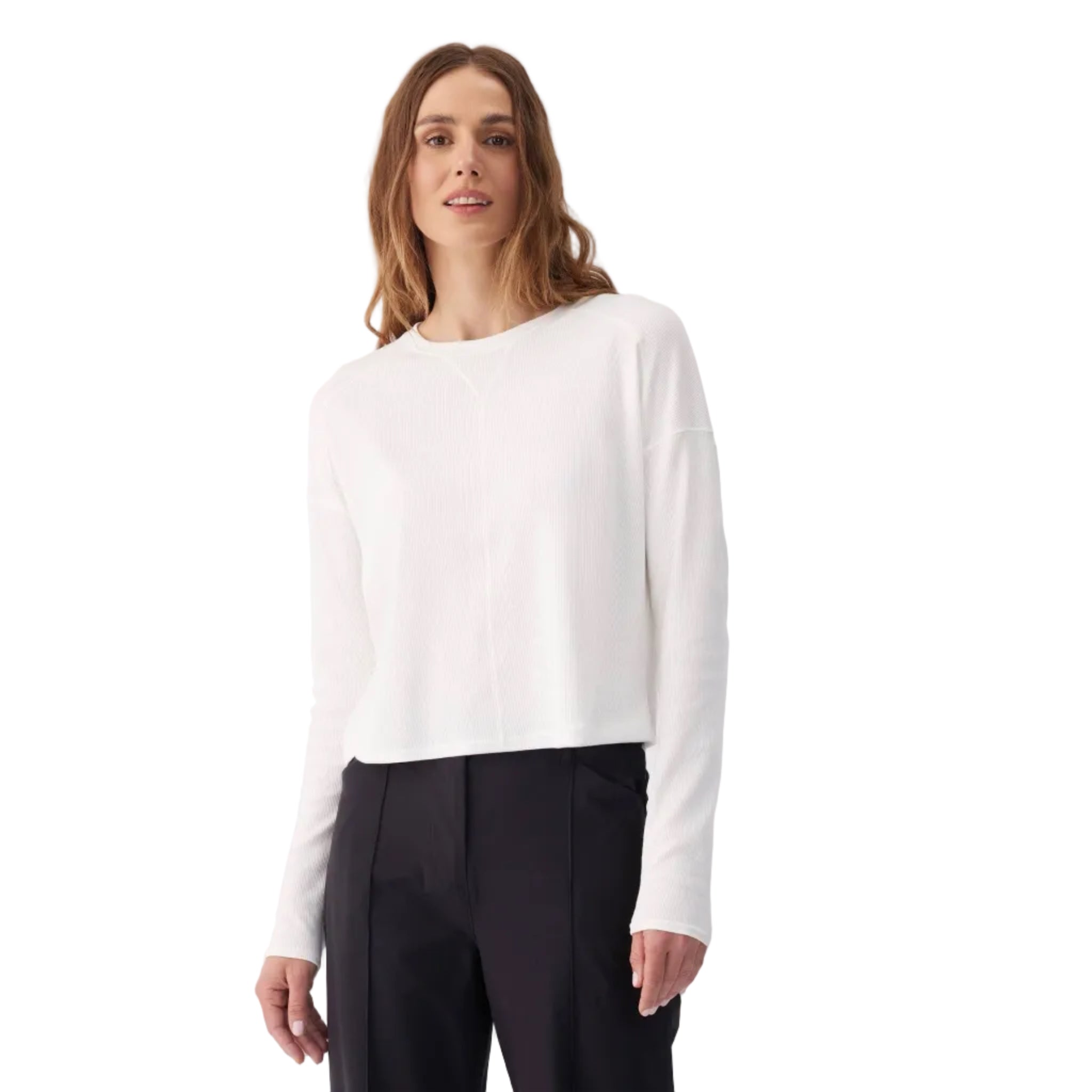 Lolë Women’s Classique Crew in Birch front view