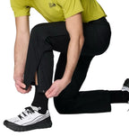 Mountain Hardwear men’s Stretch Ozonic Rain Pant in Black features detail view