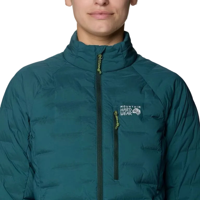 Detail view of the stretch baffles on Mountain Hardwear Women’s StretchDown Jacket in Aqua Green