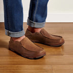 OluKai Moloa men’s leather slip-on shoe in Ray/Toffee worn for casual everyday style