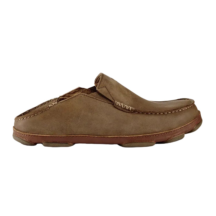 Slide view of OluKai Moloa men’s leather slip-on shoe in Ray/Toffee