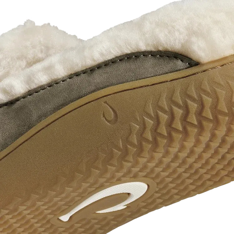 Outsole of OluKai women’s Nohea Kolo mule slipper with kapa-inspired Wet Grip Rubber traction