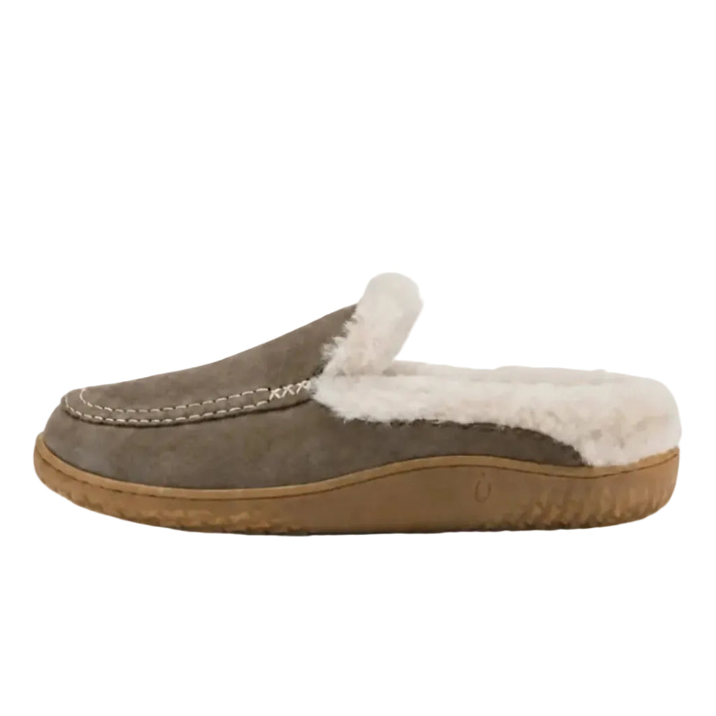 Side view of OluKai women’s Nohea Kolo mule slipper in Walnut/Walnut with a premium nubuck leather upper