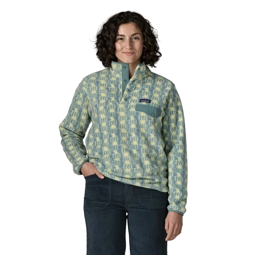 Patagonia Women's Lightweight Synchilla Snap-T Pullover in Sun Quilt Blue Sage front view