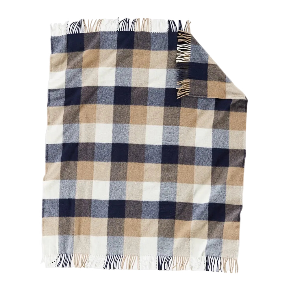 Detail of Pendleton Eco-Wise washable wool throw in Navy/Camel highlighting the wool weave and classic fringe finish.