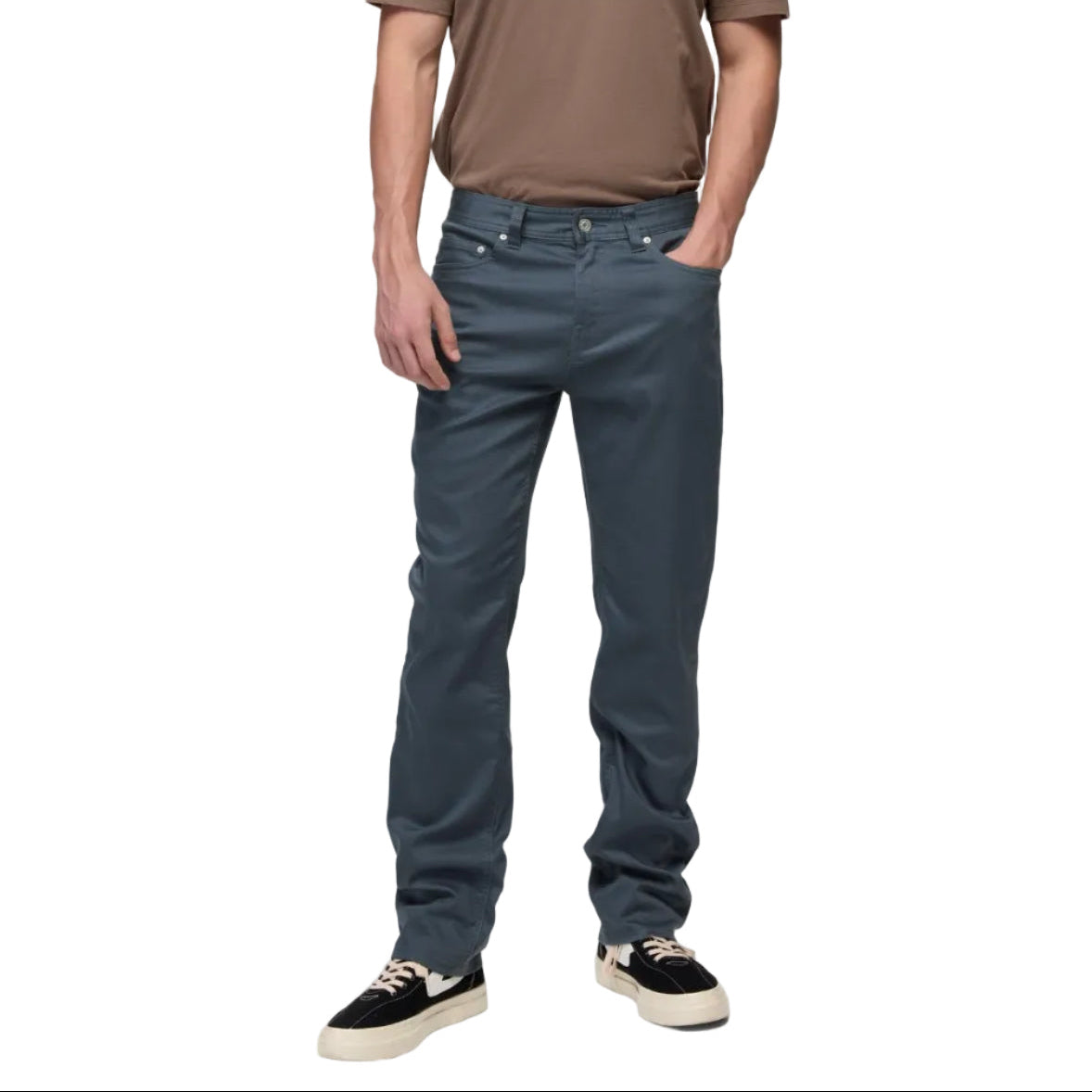 Front view of the prAna Men’s Bridger Slim Jean in Grey Blue