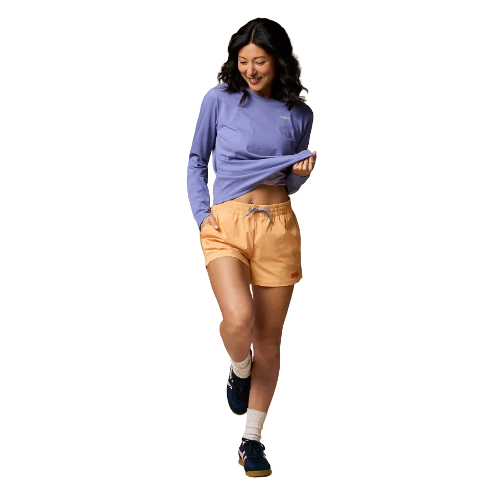 Cotopaxi  Brinco 3" Short in Cantaloupe for active days