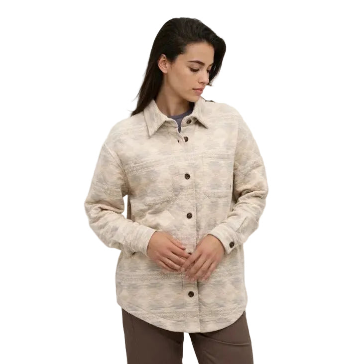 Front view of tentree Women’s Dunes Shacket in Pale Oak Heather V2/Evergreen Ridge