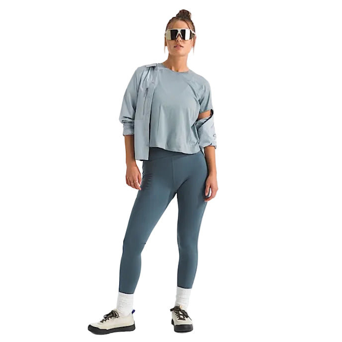The North Face Women’s Jaida Short-Sleeve Tee Frost Grey Light Heather full body view