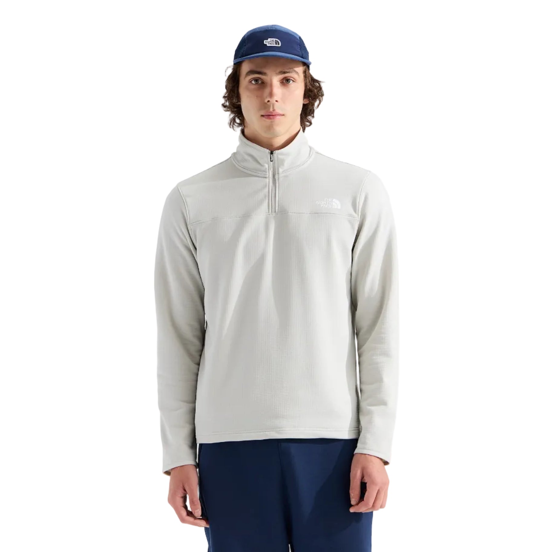The North Face Men's Cedar Trail Grid Fleece ¼-Zip in Cumulus Cloud front view