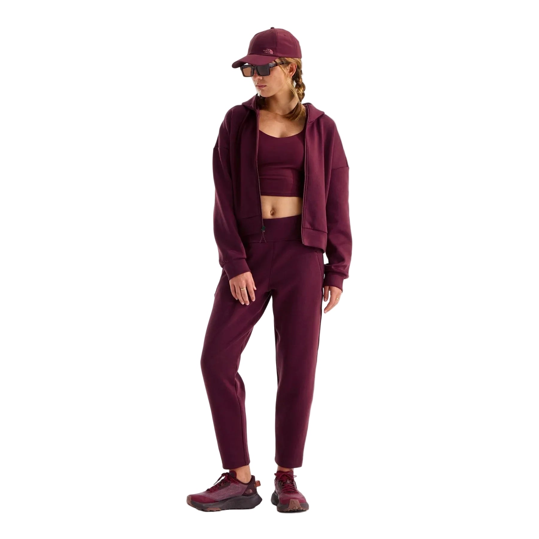 Front: The North Face Women's Jaida Pant in Burgundy Crush front view