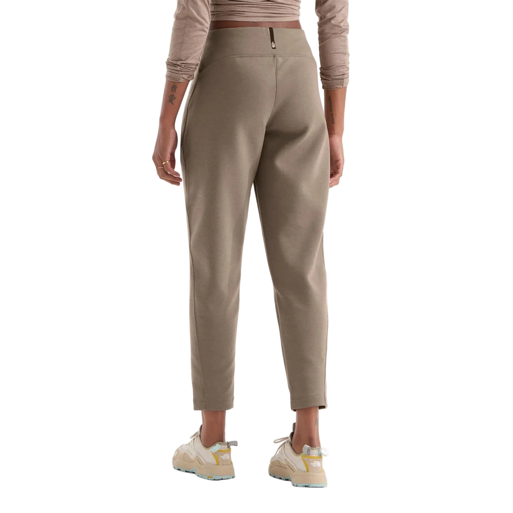The North Face Women's Jaida Pant in Garnet back view