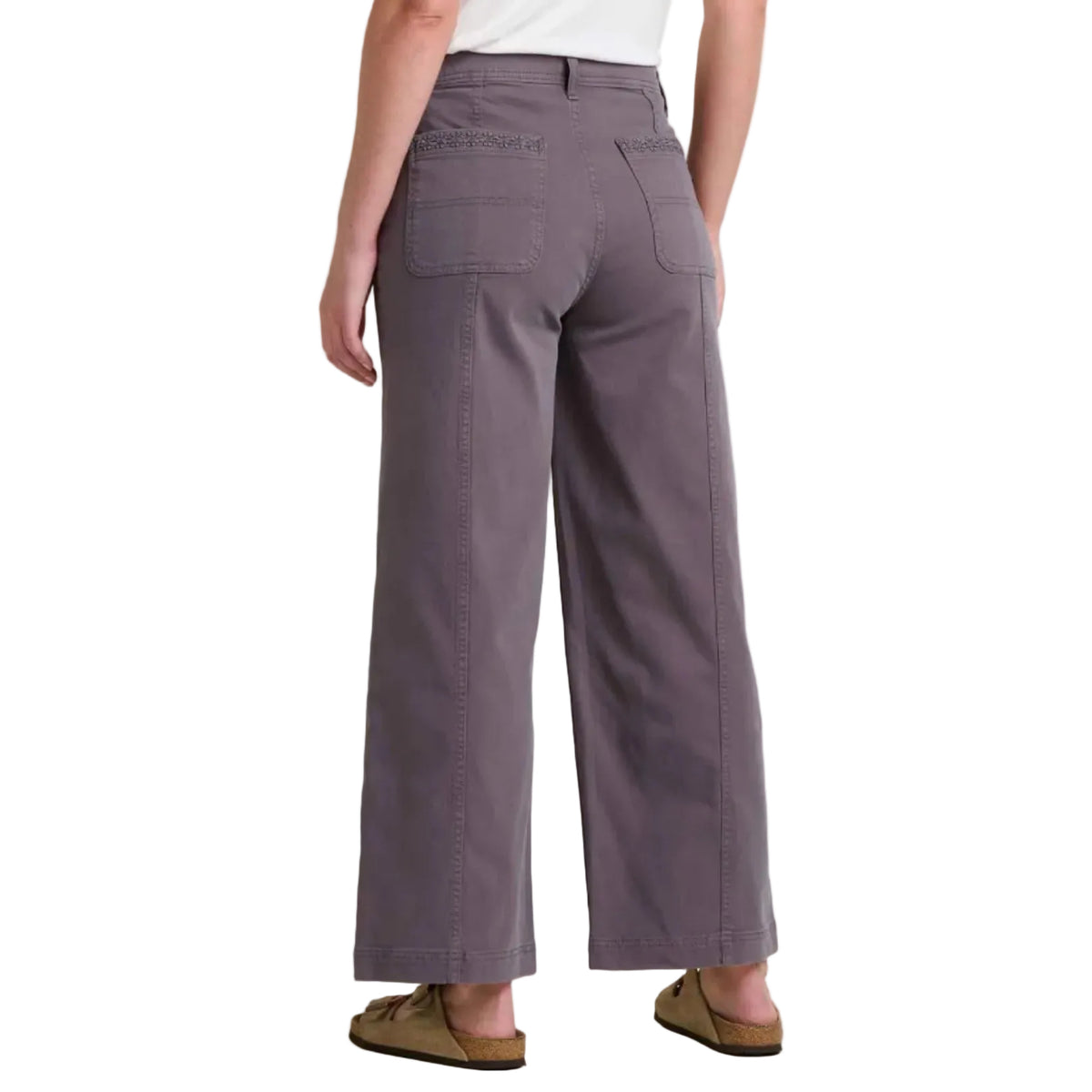 Wide leg pants with patch pockets detail in purple in back view
